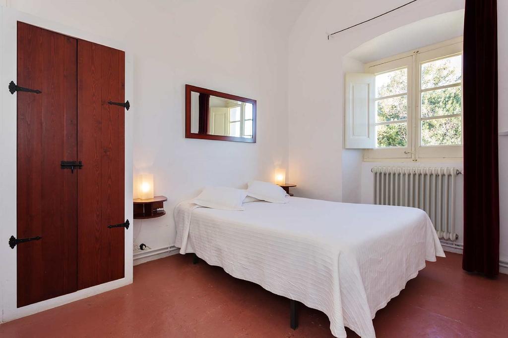 Can Felicia Hotel Beuda Стая снимка
