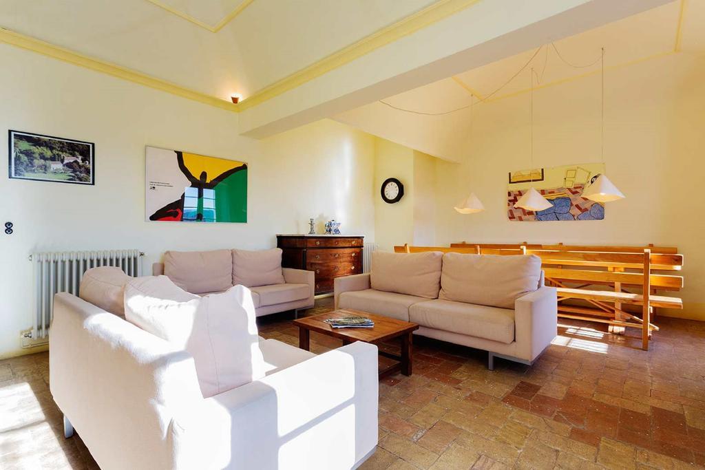 Can Felicia Hotel Beuda Стая снимка
